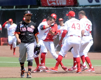 Diablos y Sultanes, con ventajas cómodas; las series del Sur, empatadas