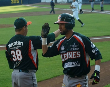 Alejos y otros ex leones prolongan el mal paso melenudo en la carretera