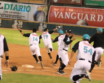 Flores, Couoh y Rivero, claves en el improbable ascenso del Aguila; 4a. final seguida para Monterrey