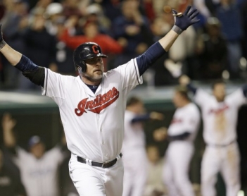 Giambi es el héroe de la tribu; los Yanquis ya casi se despiden