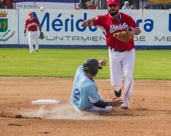 Los Diablos son los bicampeones de la Liga Meridana: dominan a los favoritos Senadores