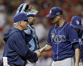 "Guerreros de la carretera": Tampa Bay avanza y va con Boston; Adrián y los Dodgers, hoy