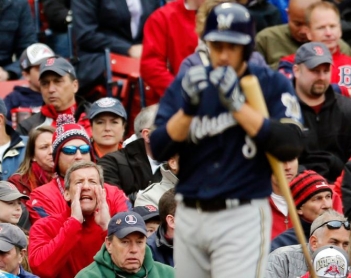 Braun silencia las críticas con cañonazos; éxito dodger con sabor a pléiofs